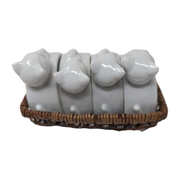 VTG Cat Napkin Rings White Set Of 4 Porcelain Ceramic With Basket Holidays - Picture 4 of 15